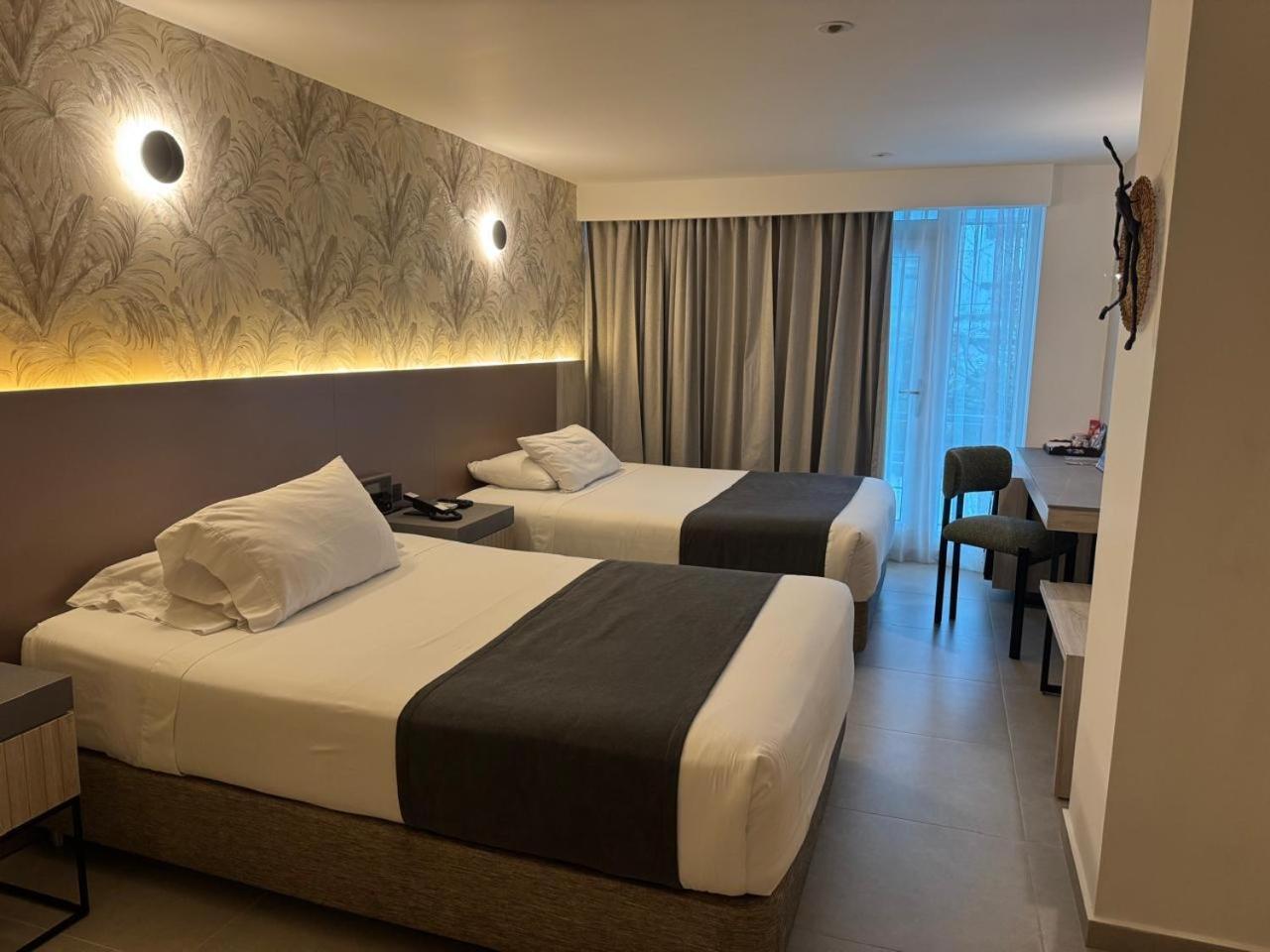 Zi One Luxury Hotel Pereira Exteriör bild